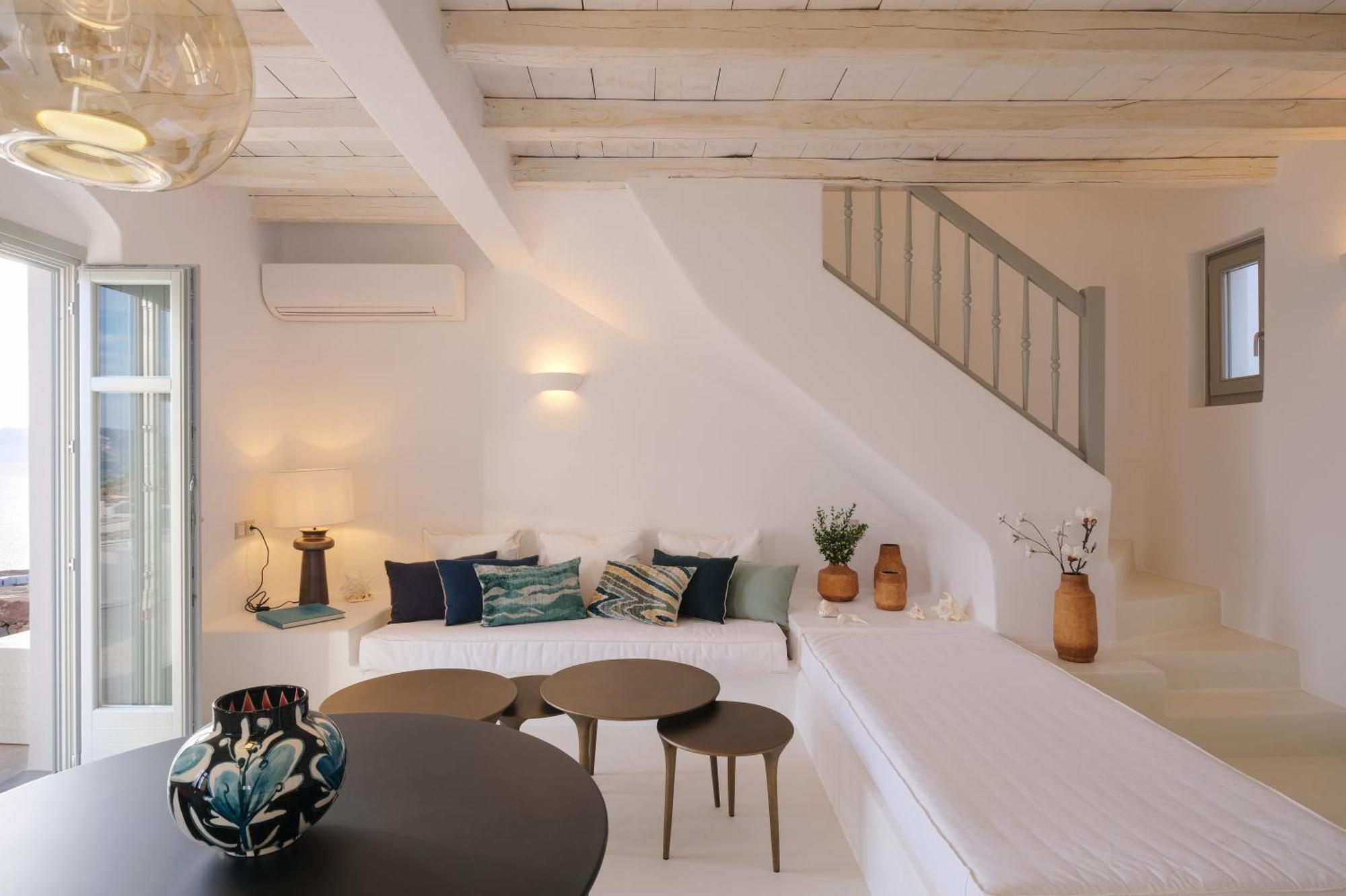 Odyssey Rock Milos Sunset Suites Plaka  Ngoại thất bức ảnh