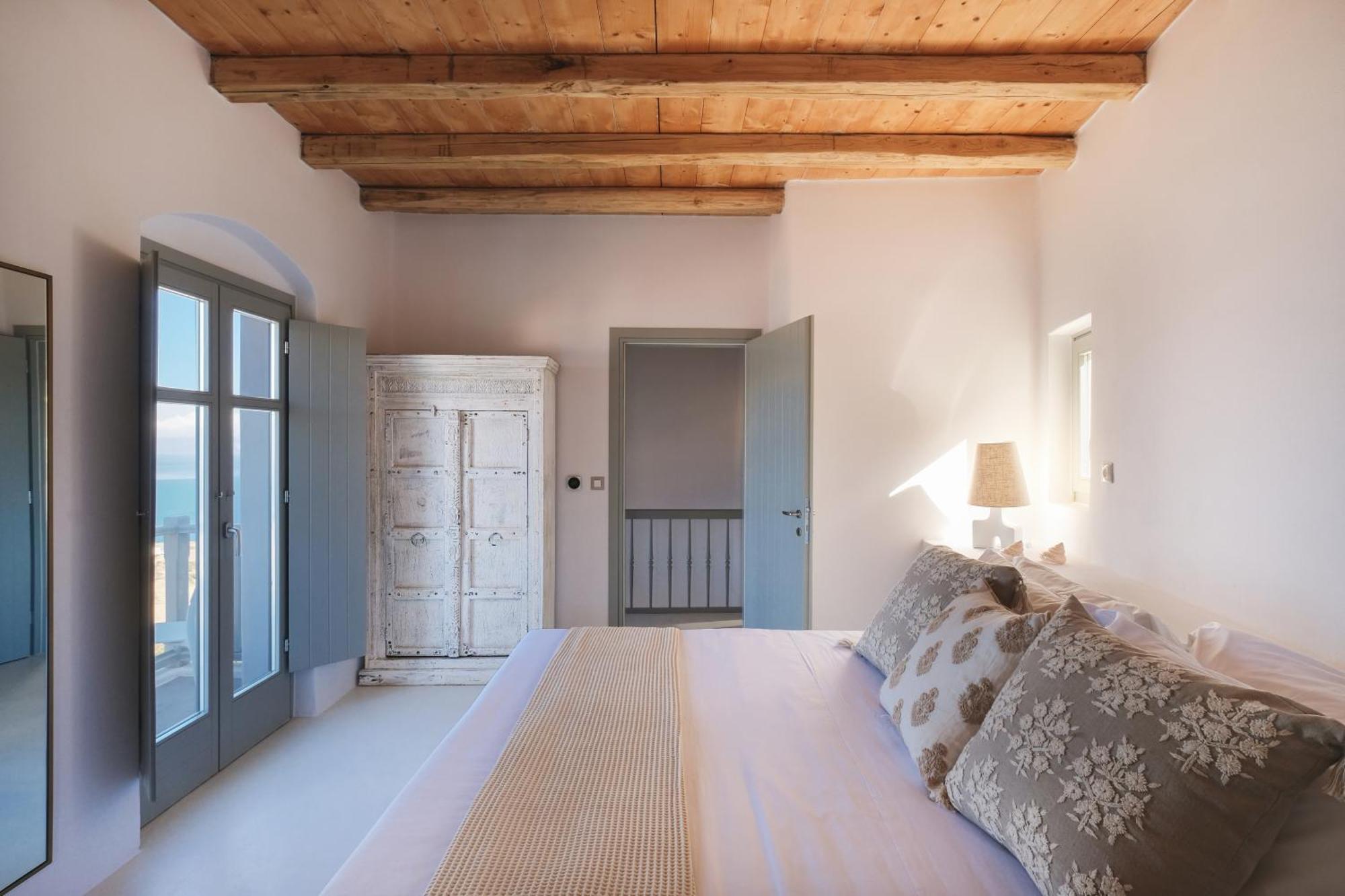 Odyssey Rock Milos Sunset Suites Plaka  Ngoại thất bức ảnh