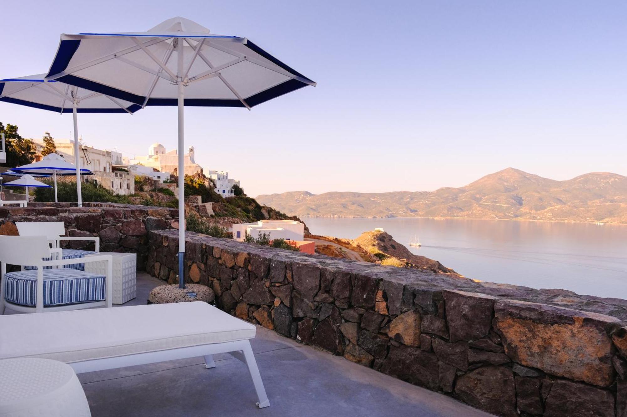 Odyssey Rock Milos Sunset Suites Plaka  Phòng bức ảnh